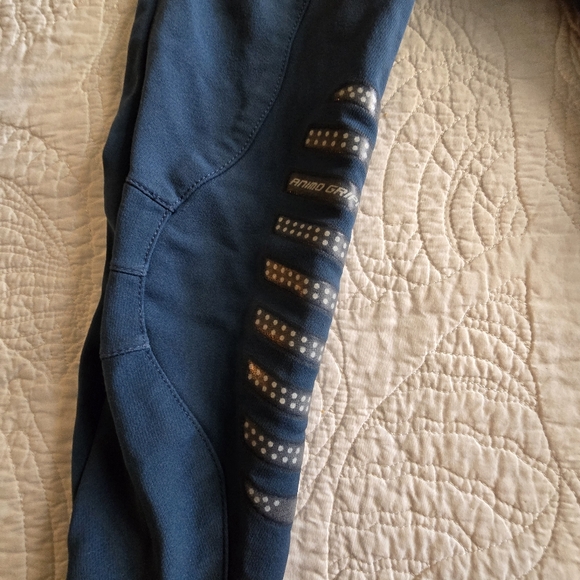 ANIMO PONY DIVISION Size 10 (fits like an 8/9 IMO) Breeches - Picture 3 of 9